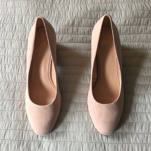 BRAND NEW J. Crew Stacked Mid-Heel pumps